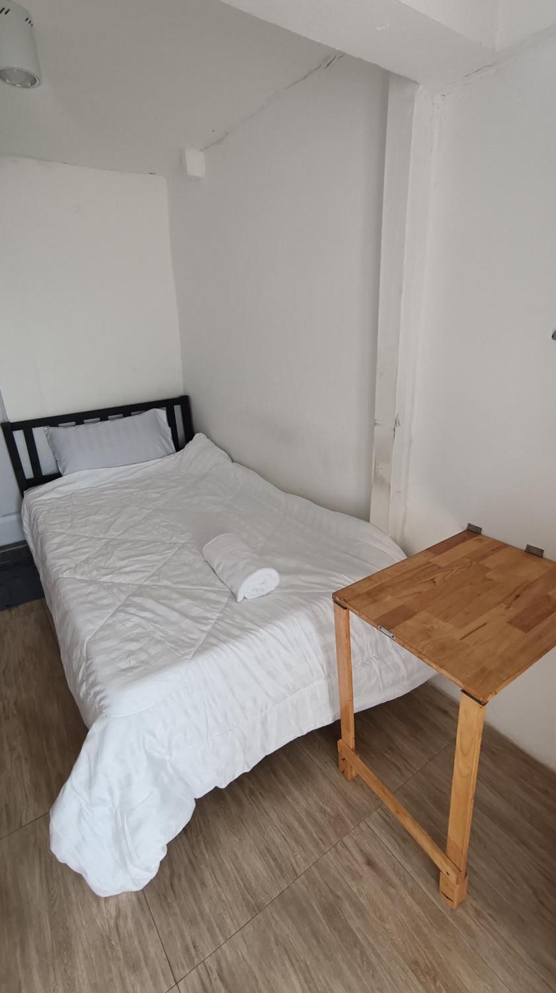 Chubby 9 Single Room Bangkok Zewnętrze zdjęcie
