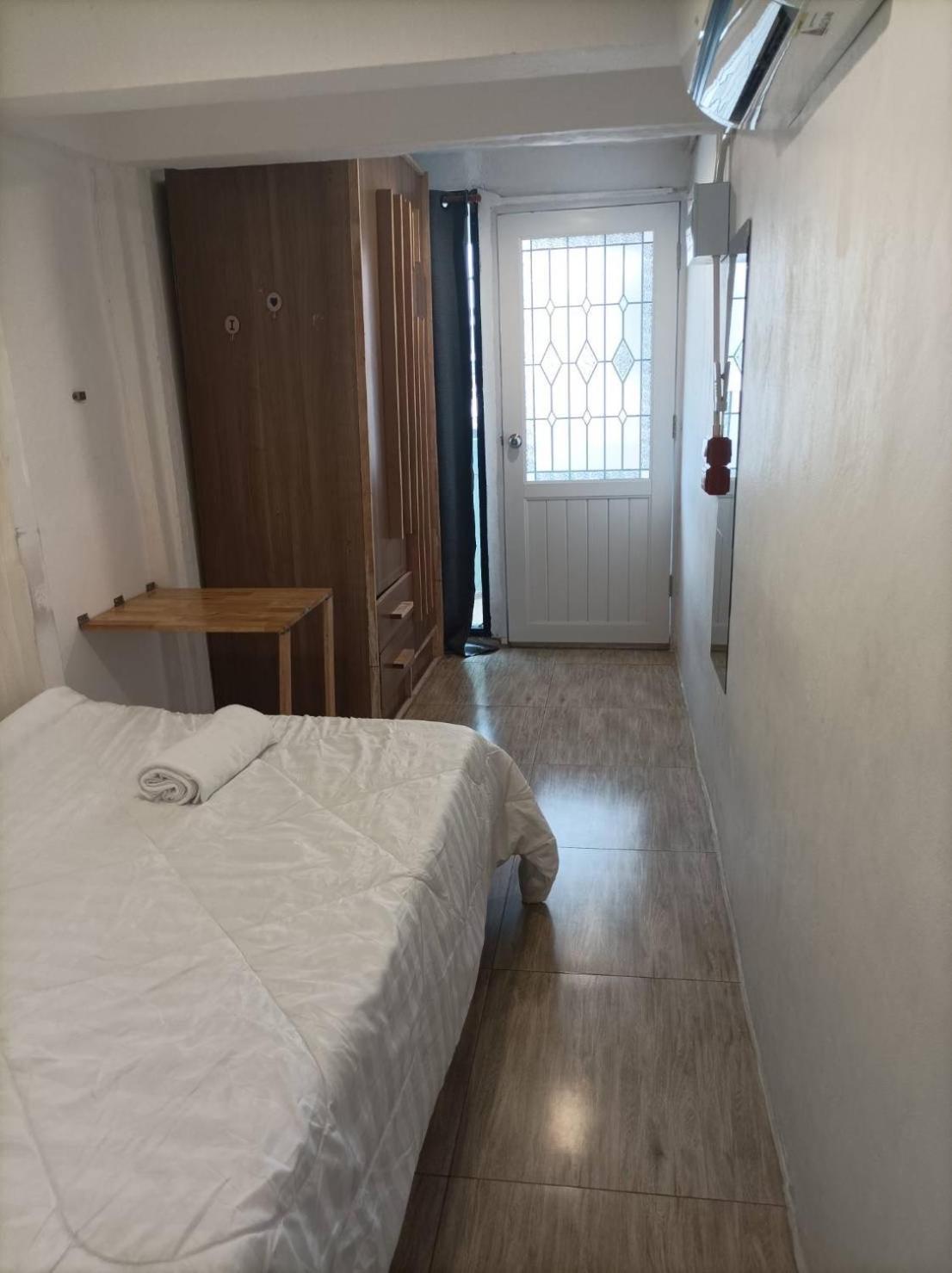 Chubby 9 Single Room Bangkok Zewnętrze zdjęcie